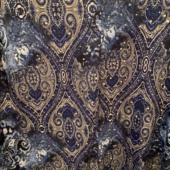 Tunic - Picture 5 of 5